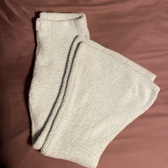 Art Class outfit - Picture 3 of 5